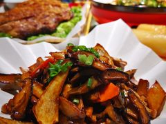 -鑫巴蜀小镇 · 水煮鱼专研店(玉桥店)
