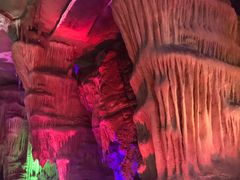 -泰安地下龙宫景区