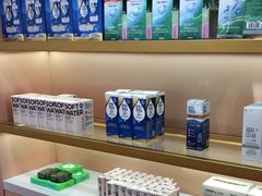 -4iNLOOK美瞳店(中山公园龙之梦店)