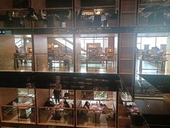 -半山书局(新世纪商城店)