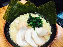 -横浜家系ラーメン壱角家(新宿アルタ裏店)