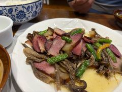 -乡土特色.冷锅鱼.牦牛肉火锅