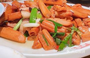 Preserved Meat and Lotus Root