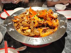 -胖哥俩肉蟹煲(长沙高铁吾悦广场店)