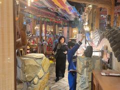 -老牌坊云南鱼豆花火锅(爱建店)