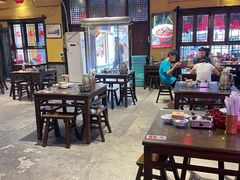 -富正毅三下锅·湘西韵味(天门山索道店)