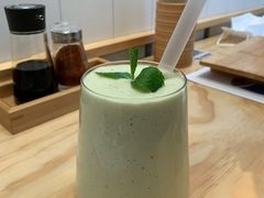 牛油果飞奶昔-火山屋台(新街口店)