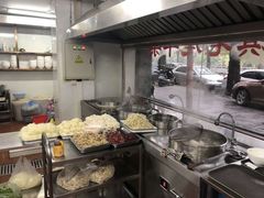 -潮镇老尾牛杂(环城西路店)