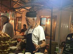 等位区-清真老马家国华牛奶鸡蛋醪糟(正宁路店)