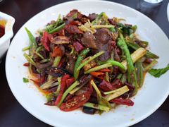 酱爆牛舌-曾牛肉