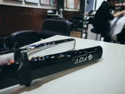 -FRIDAY星期五专业美发沙龙