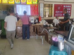 -吕氏馄饨包子大排档