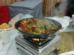 -乡土特色.冷锅鱼.牦牛肉汤锅