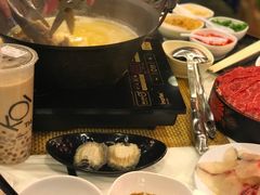 -鲜入围煮花胶鸡海鲜火锅