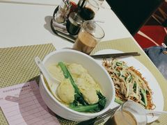 -英皇美食坊(英皇娱乐酒店内)