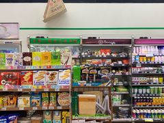 -全家便利店(沪南公路店)