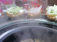 -人民公社铁锅炖·东北菜(卫国道店)