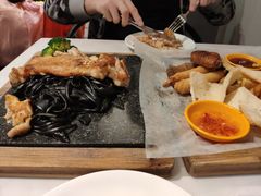 山贼汁鸡扒墨鱼汁扁面-打趸BTC·Breaktime cafe(北京路店)