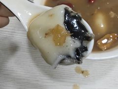 -罗子龙罗家桂花汤圆(曹都巷店)
