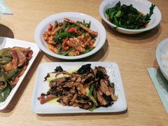 -老乡鸡(上海品尊国际中心店)