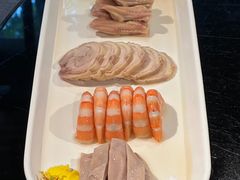 -HOMES上海本帮菜(襄阳公园店)