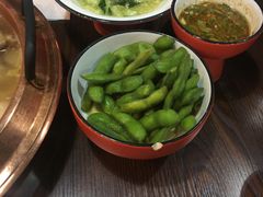 -虾弄弄海派小龙虾·牛羊蝎子火锅