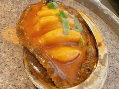 石锅大鲍鱼-品海楼·大连海鲜(老虎滩店)