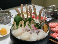 -红鼎豆捞·非遗鲍皇汤火锅(宝丰路店)