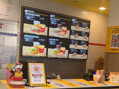 -麦当劳(深圳北站B2检票口楼上)