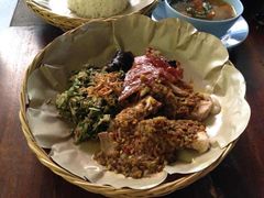 -Warung Babi Guling Ibu Oka 3