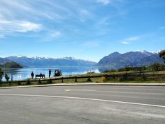 -Lake Hawea Hotel