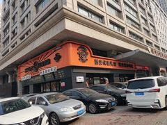 -鸣记脆皮烤鱼·海鲜烤鱼(三八广场店)