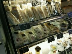 -罗莎蛋糕(钱江店)