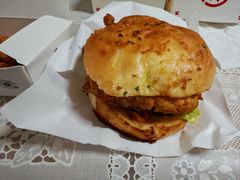 -必胜客(新中纬店)