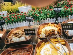 -新艺自助美食城(中山路店)