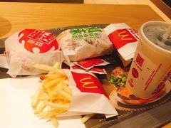 -麦当劳(海岸城店)