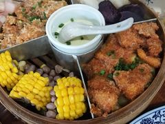 -黄桷树曹家私房菜(江与城店)