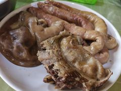 -金卯白肉罩火烧