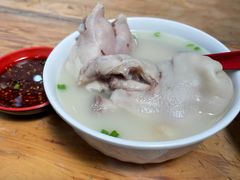 -雷祖芳老妈蹄花店