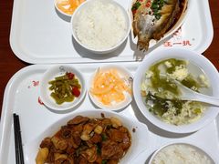 -汪一挑馄饨(老街店)