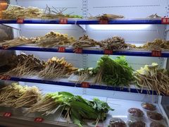 -钢管厂五区小郡肝串串香(南山店)