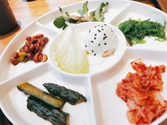 小菜拼盘-千寻烧肉(政务区店)