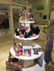 -爆米花儿童美发乐园(市府恒隆广场店)