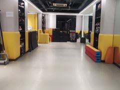 -悦动体能篮球羽毛球网球(三里河店)