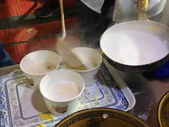 -清真老马家国华牛奶鸡蛋醪糟(正宁路店)