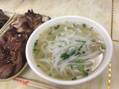 -香辉食馆(新兴路店)