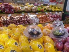 -百果园(芳华路店)