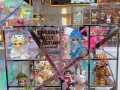 -泡泡玛特POPMART(上海环球港店)