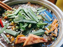 酸菜梅林午餐肉米线-铁锅哥米线