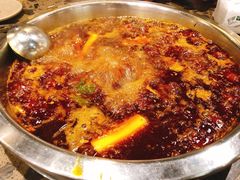 -肖肖酸萝卜鱼火锅(总店)
